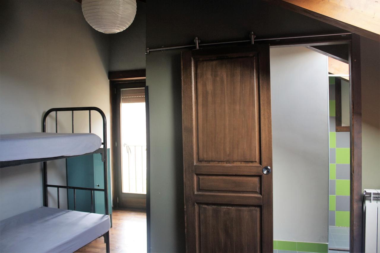 Albergue A'Noguera 카스티에요 데 하카 객실 사진